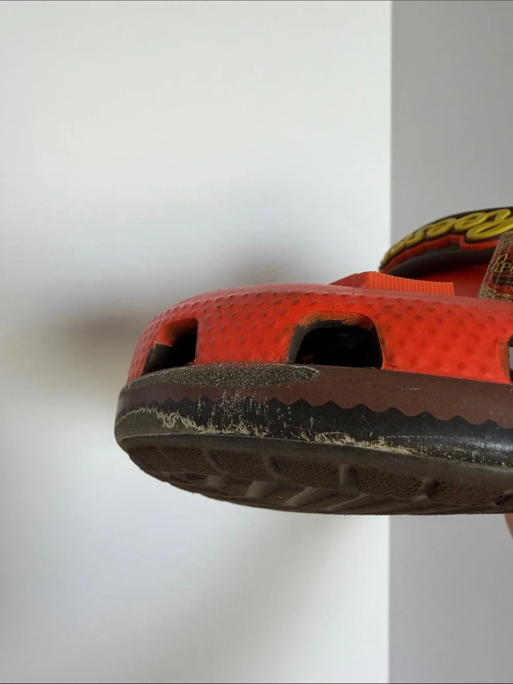 CROCS bright orange